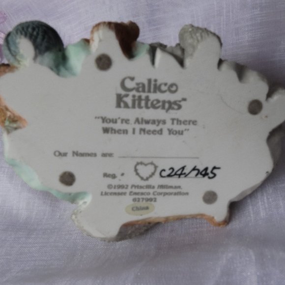 Calico kittens ornament figurine adorable! - Picture 3 of 3